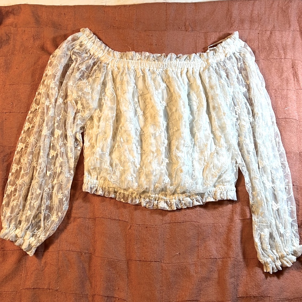 Express - off white lace, off the shoulder crop top
